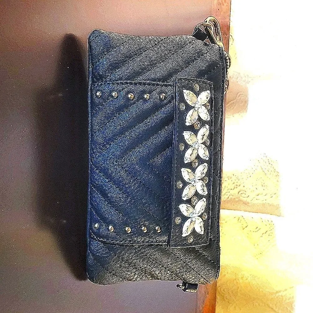 BRAND NEW CHARLIE'S BLACK VEGAN LEATHER SMALL BAG